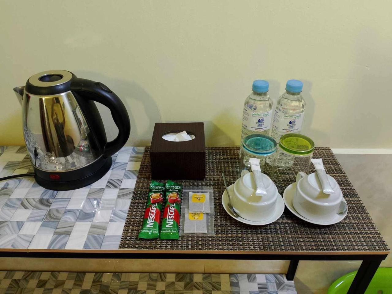 Route 76 Guest House ศรีมโนรม ภายนอก รูปภาพ